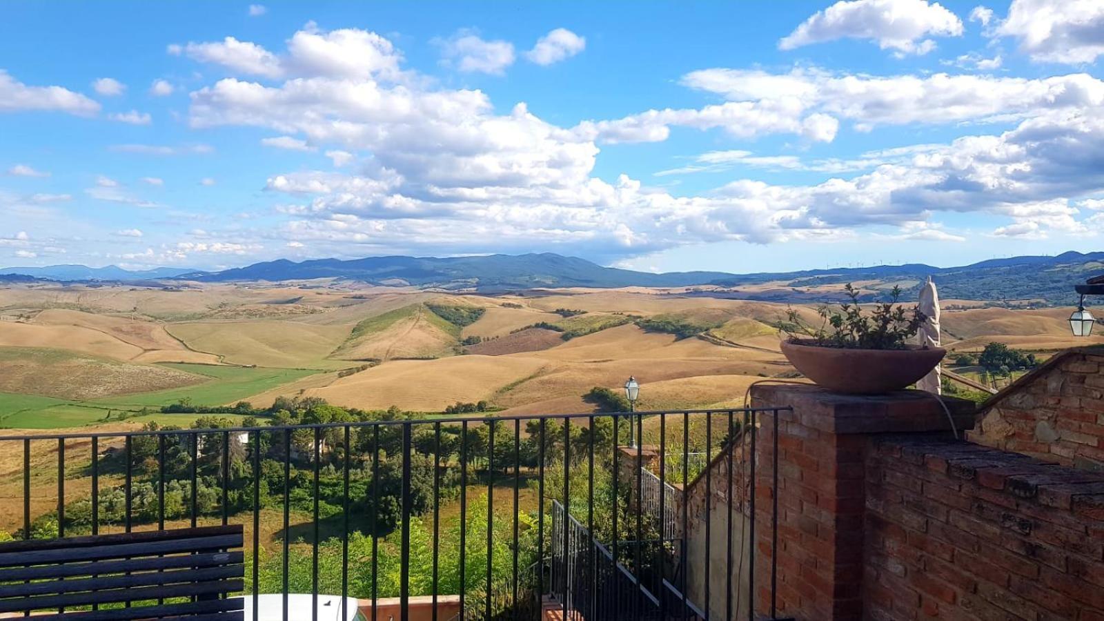 TerricciolaLa Casa Della Luna公寓 外观 照片